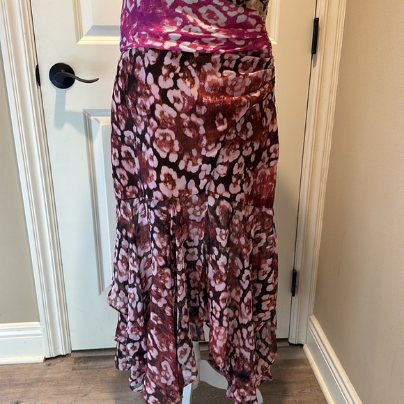 AMUR Jaylah Leopard Print One Shoulder Midi Dress in Neutral Pink Rust - Picture 3 of 8